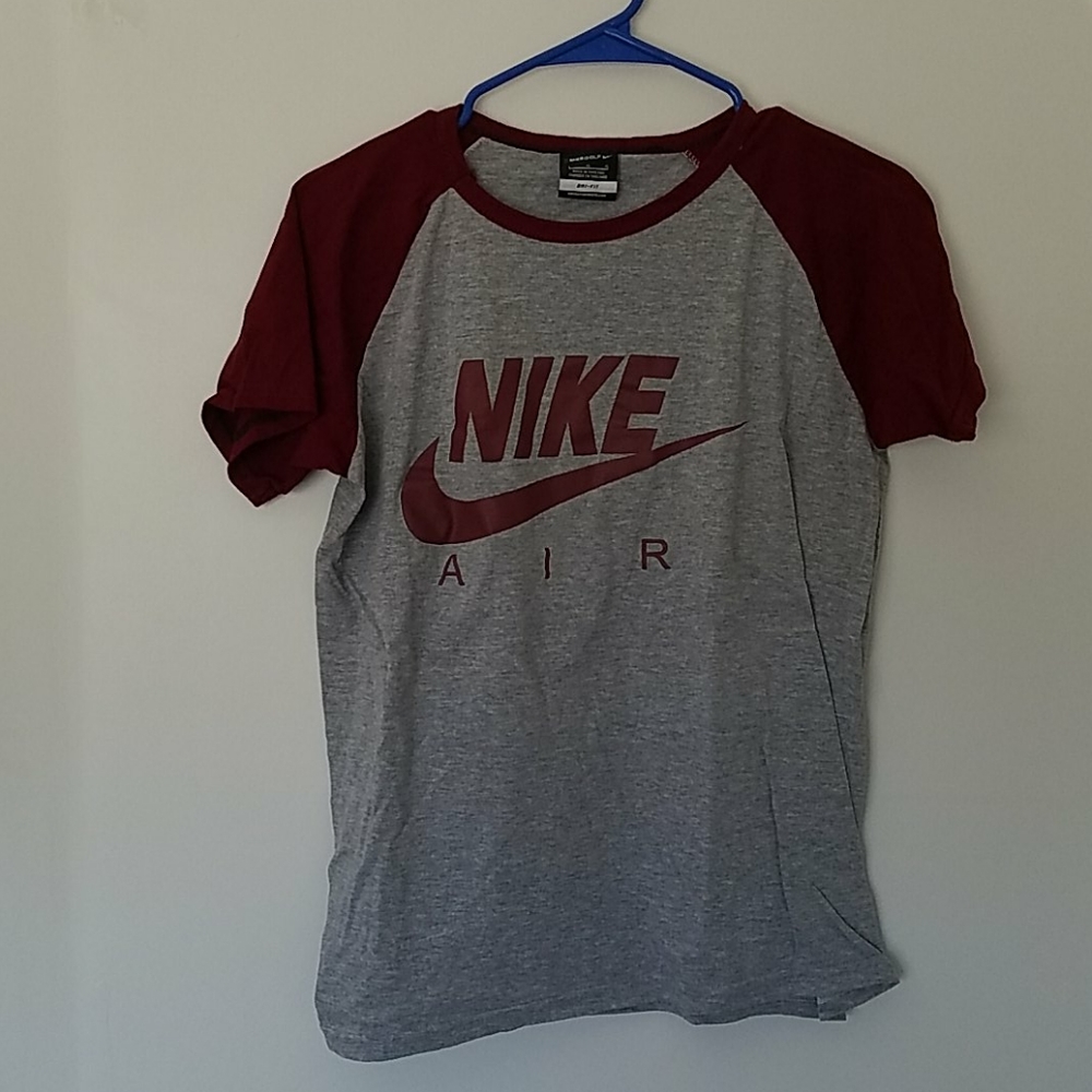 Burgundy Nike Baseball Tee